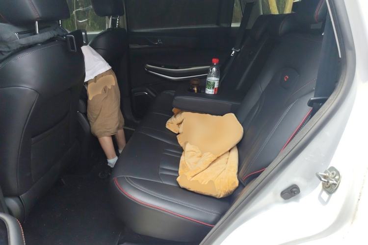 Used CHANGAN CS75 2018 280T Automatic Yazi Model China V Standard Left Rear Seat