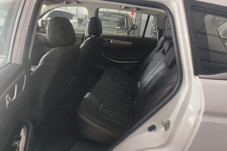 Used CHANGAN CS75 2018 280T Automatic Smart Edition China V Standard Left Rear Seat