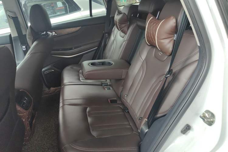 Used CHANGAN CS75 2018 280T Automatic Luxury Edition China V Standard Left Rear Seat