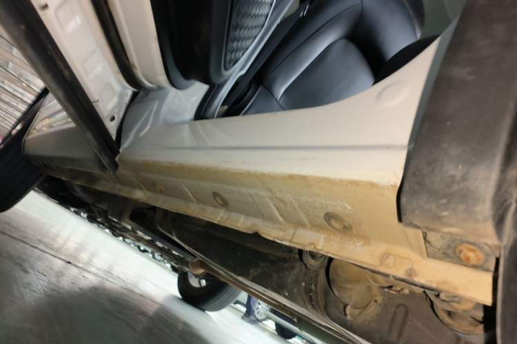 Used CHANGAN CS75 2018 280T Automatic Smart Edition China V Standard Left Side Sill