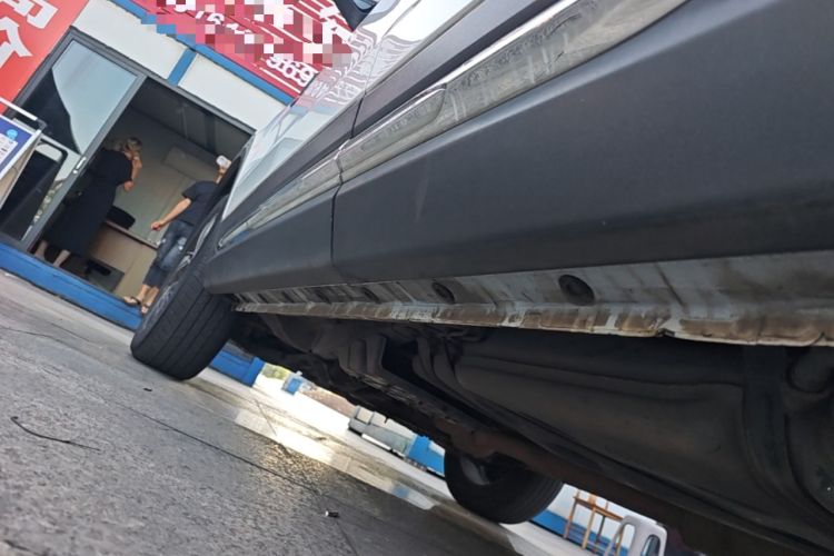 Used CHANGAN CS75 2018 280T Automatic Smart Edition China V-standard Left Side Sill