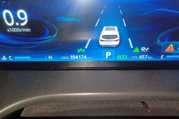 Used CHANGAN CS75 2018 280T Automatic Smart Model China V Standard Odometer Close Up