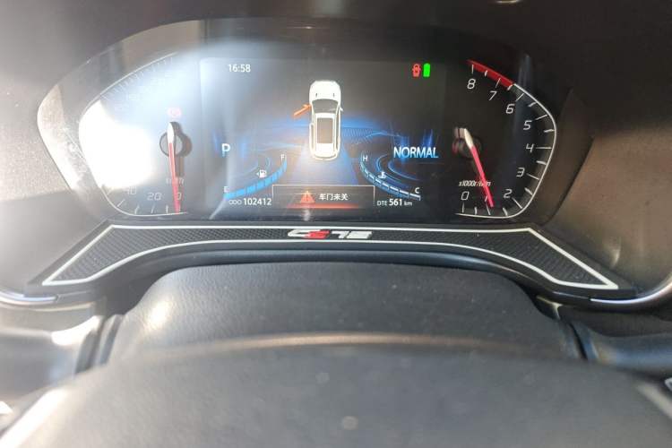 Used CHANGAN CS75 2018 280T Automatic Smart Edition China V-standard Odometer Close Up