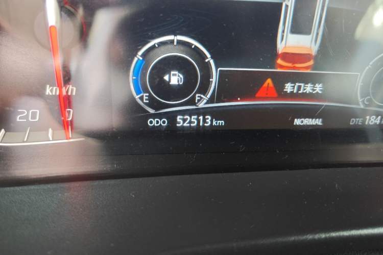 Used CHANGAN CS75 2018 280T Manual Smart Edition China V Standard Odometer Close Up