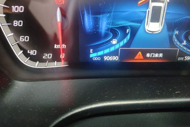 Used CHANGAN CS75 2018 280T Manual Elite Version China V Standard Odometer Close Up