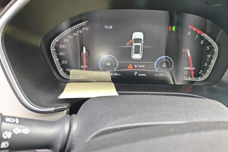 Used CHANGAN CS75 2018 280T Automatic Smart Edition China V-standard Odometer Close Up