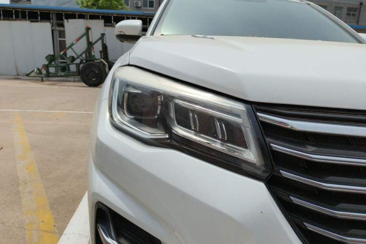 Used CHANGAN CS75 2018 280T Automatic Smart Edition China V-standard Right Front Headlight