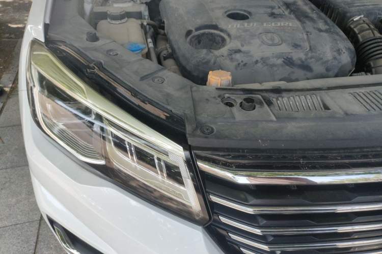 Used CHANGAN CS75 2018 280T Automatic Smart Edition China V Standard Right Front Headlight