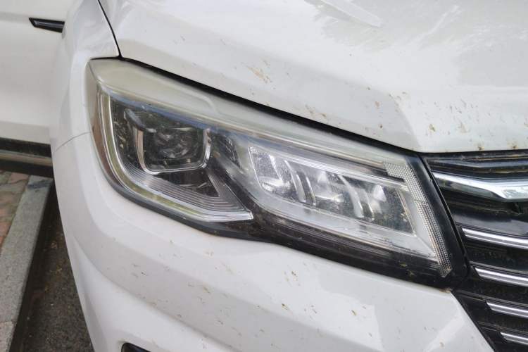 Used CHANGAN CS75 2018 280T Automatic Smart Edition China V Standard Right Front Headlight