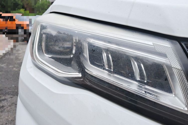 Used CHANGAN CS75 2018 280T Automatic Smart Edition China V-standard Right Front Headlight