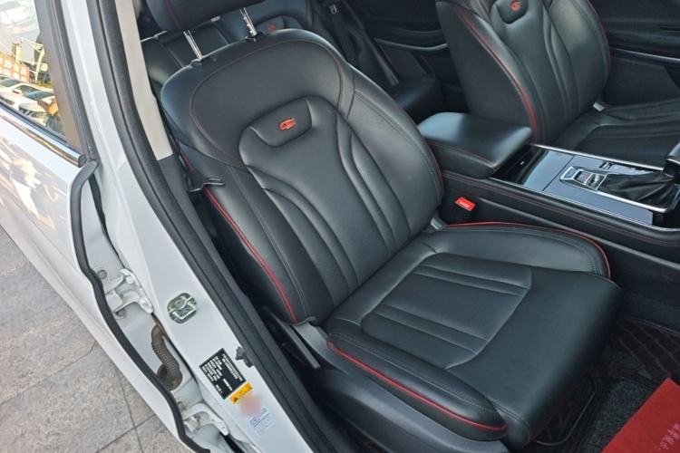 Used CHANGAN CS75 2018 280T Automatic Smart Edition China V-standard Right Front Seat