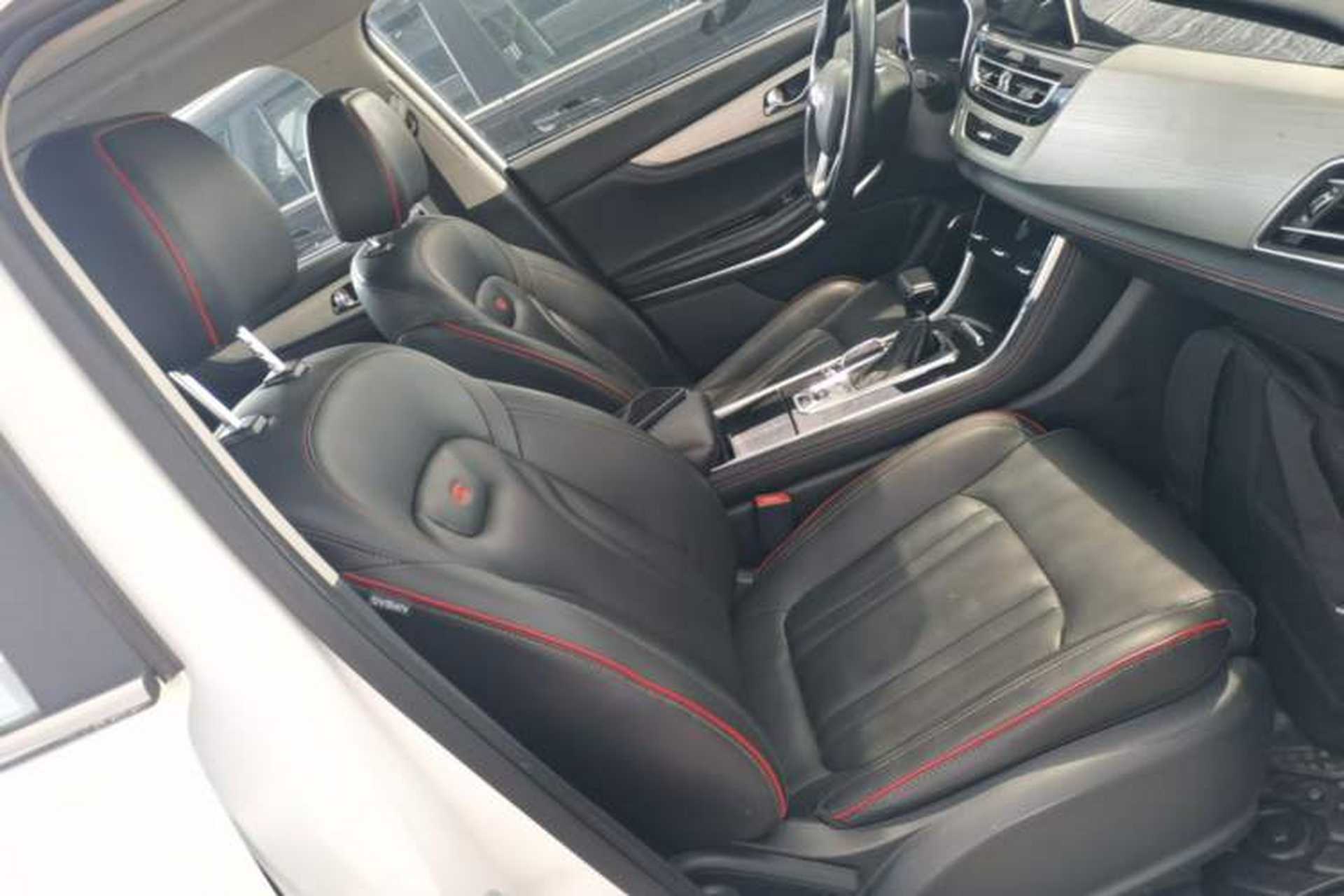 Used CHANGAN CS75 2018 280T Automatic Smart Edition China V-standard Right Front Seat