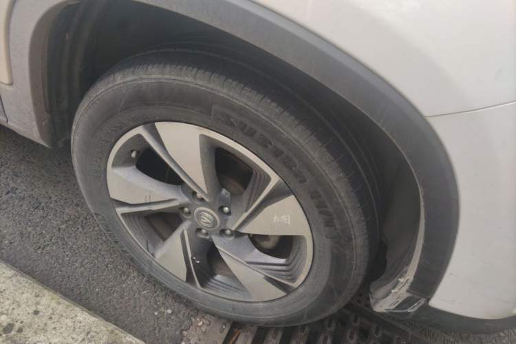 Used CHANGAN CS75 2018 280T Automatic Smart Edition China V-standard Right Front Wheel Hub