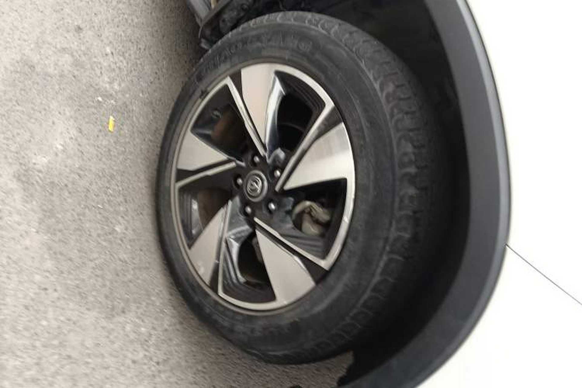 Used CHANGAN CS75 2018 280T Automatic Smart Edition China V-standard Right Front Wheel Hub