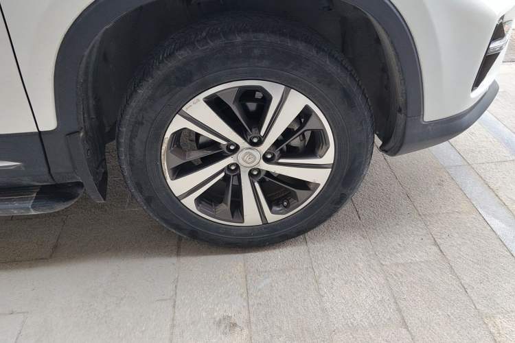 Used CHANGAN CS75 2018 280T Manual Elite Version China V Standard Right Front Wheel Hub