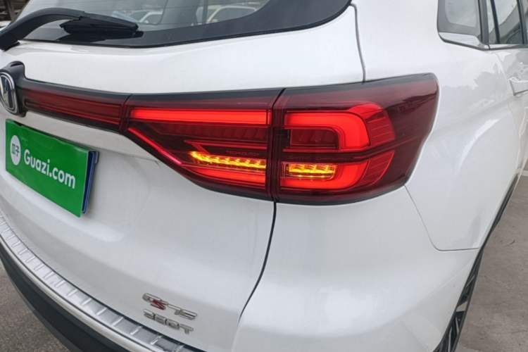Used CHANGAN CS75 2018 280T Automatic Luxury Edition China V Standard Right Rear Taillight