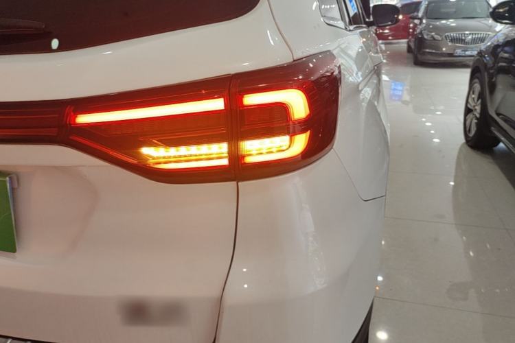 Used CHANGAN CS75 2018 280T Automatic Smart Edition China V-standard Right Rear Taillight