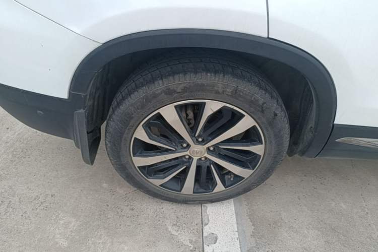 Used CHANGAN CS75 2018 280T Automatic Luxury Edition China V Standard Right Rear Wheel Hub