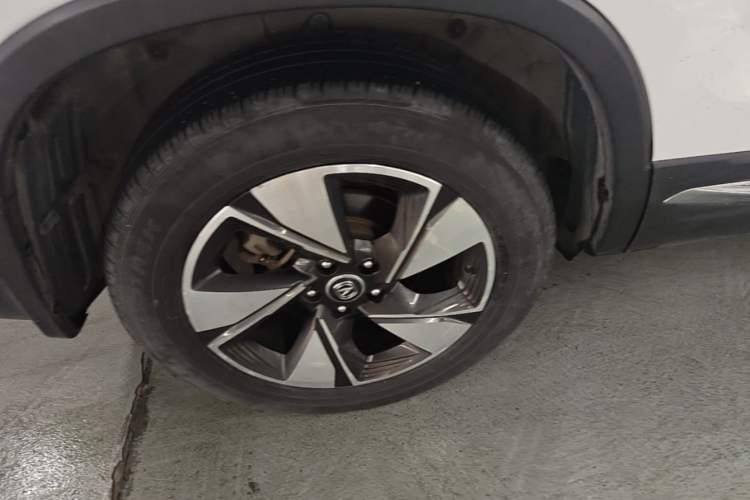 Used CHANGAN CS75 2018 280T Automatic Smart Edition China V-standard Right Rear Wheel Hub