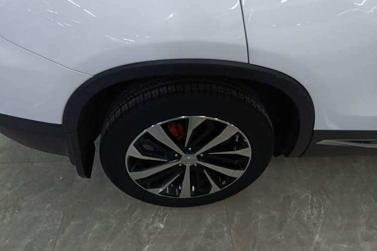 Used CHANGAN CS75 2018 280T Automatic Smart Model China V Standard Right Rear Wheel Hub