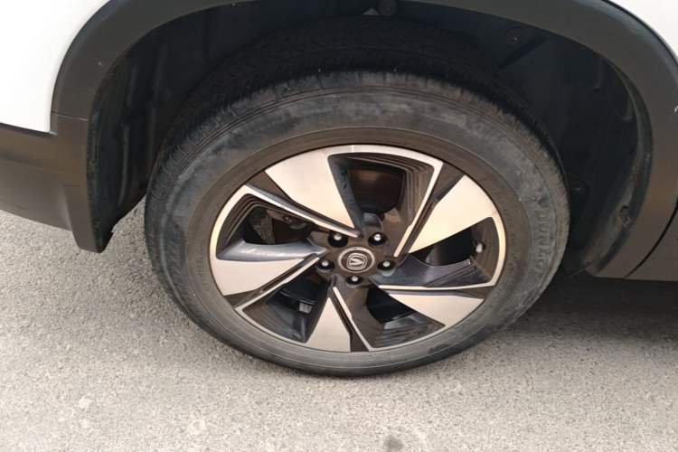Used CHANGAN CS75 2018 280T Automatic Smart Edition China V-standard Right Rear Wheel Hub