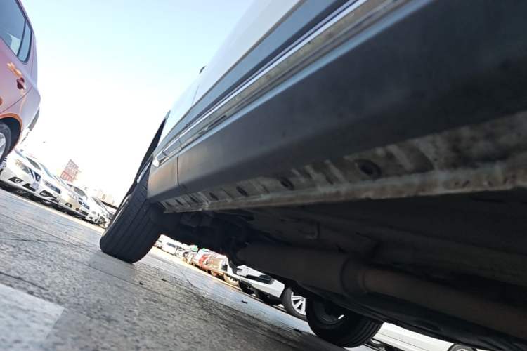 Used CHANGAN CS75 2018 280T Automatic Smart Edition China V-standard Right Side Sill