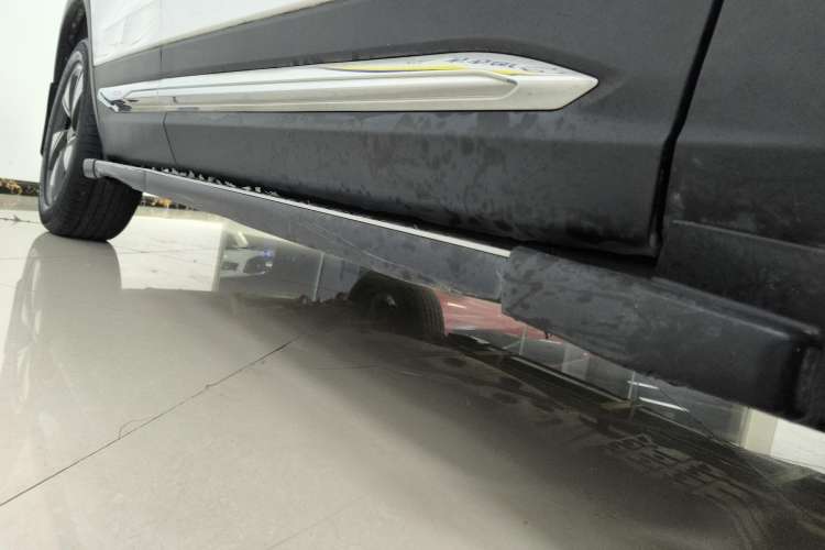 Used CHANGAN CS75 2018 280T Automatic Smart Edition China V-standard Right Side Sill