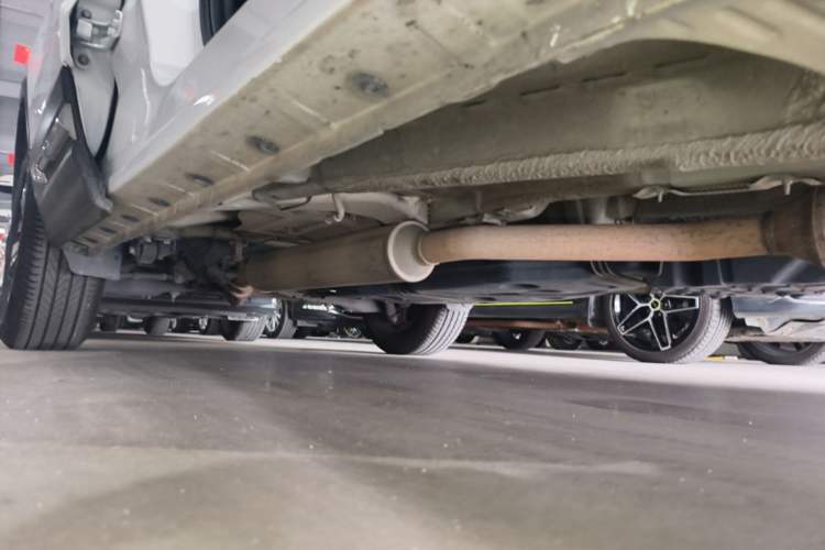 Used CHANGAN CS75 2018 280T Automatic Smart Edition China V Standard Right Side Sill