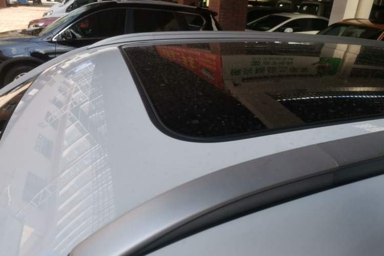 Used CHANGAN CS75 2018 280T Automatic Yazi Model China V Standard Roof