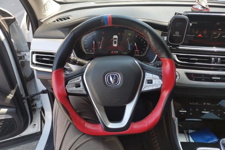 Used CHANGAN CS75 2018 280T Manual Elite Version China V Standard Steering Wheel