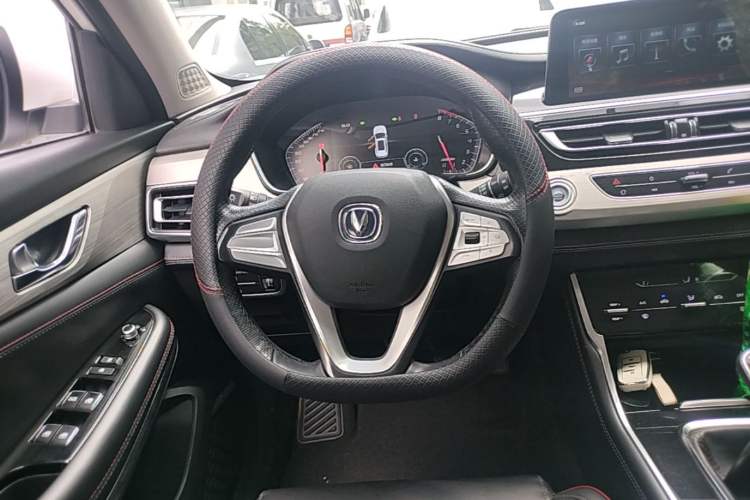 Used CHANGAN CS75 2018 280T Manual Smart Edition China V Standard Steering Wheel