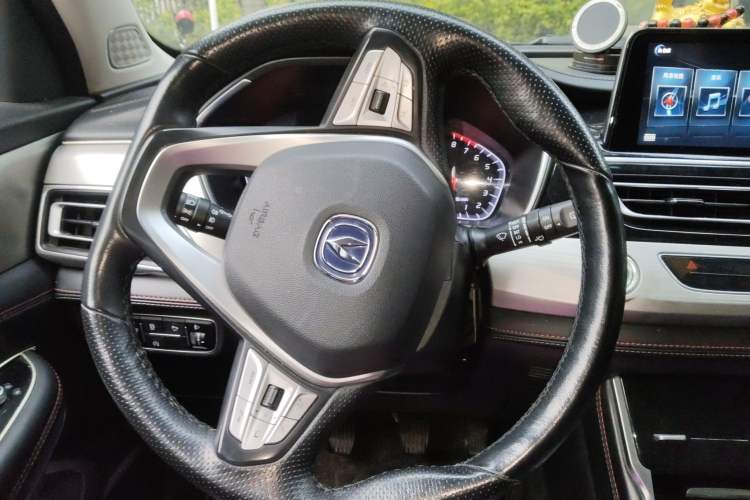 Used CHANGAN CS75 2018 280T Manual Elite Version China V Standard Steering Wheel