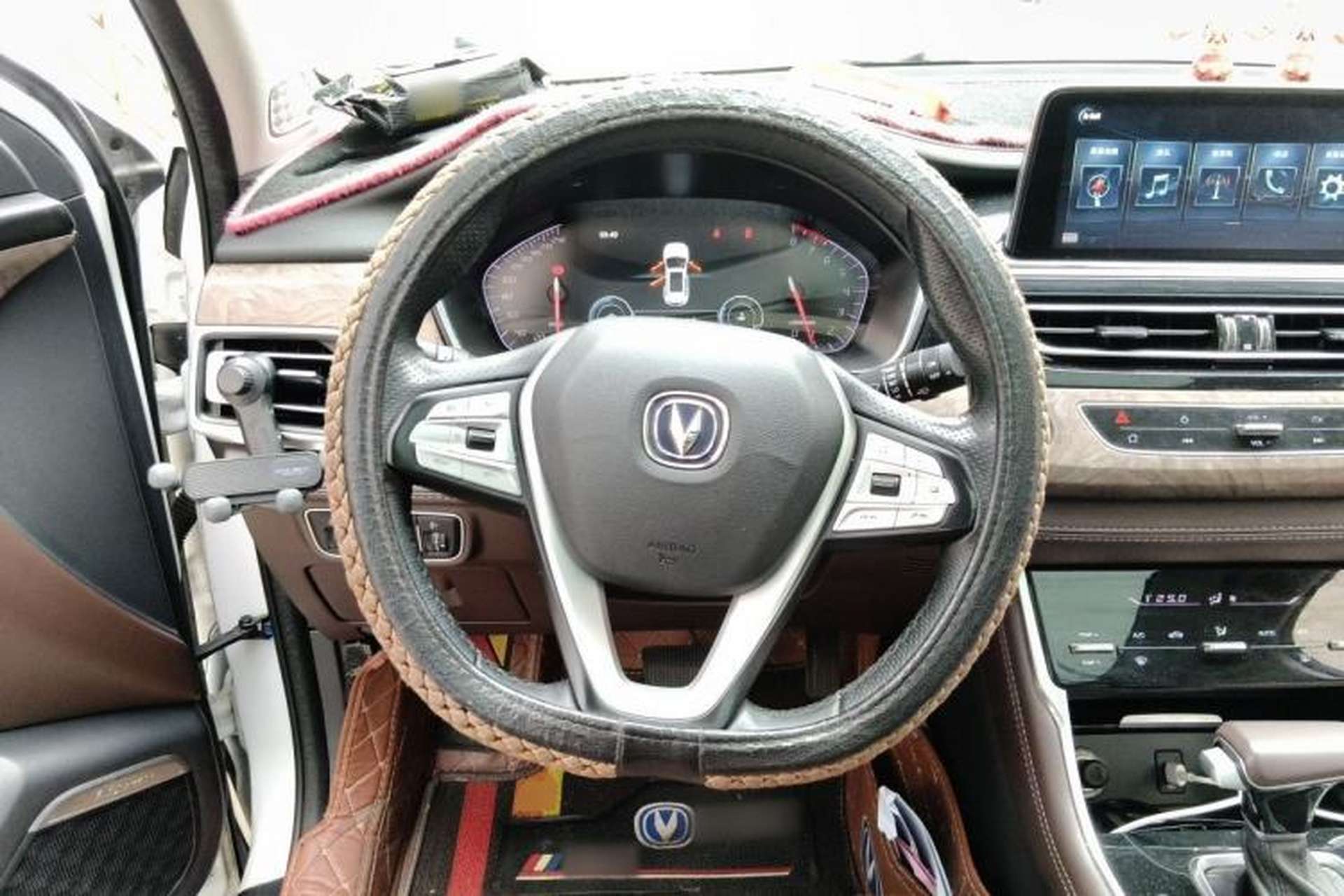 Used CHANGAN CS75 2018 280T Automatic Smart Edition China V-standard Steering Wheel