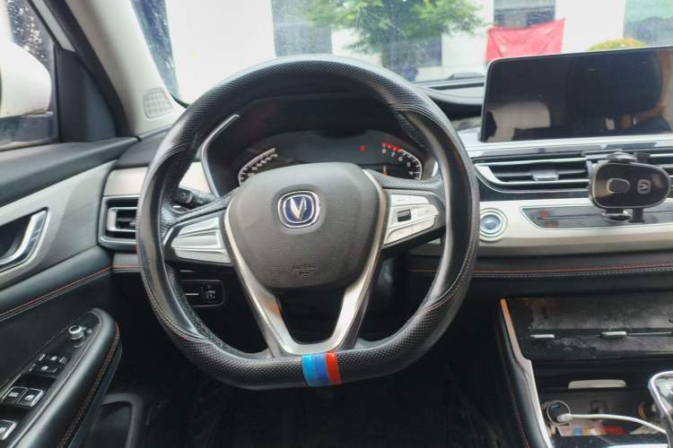 Used CHANGAN CS75 2018 280T Manual Smart Edition China V Standard Steering Wheel