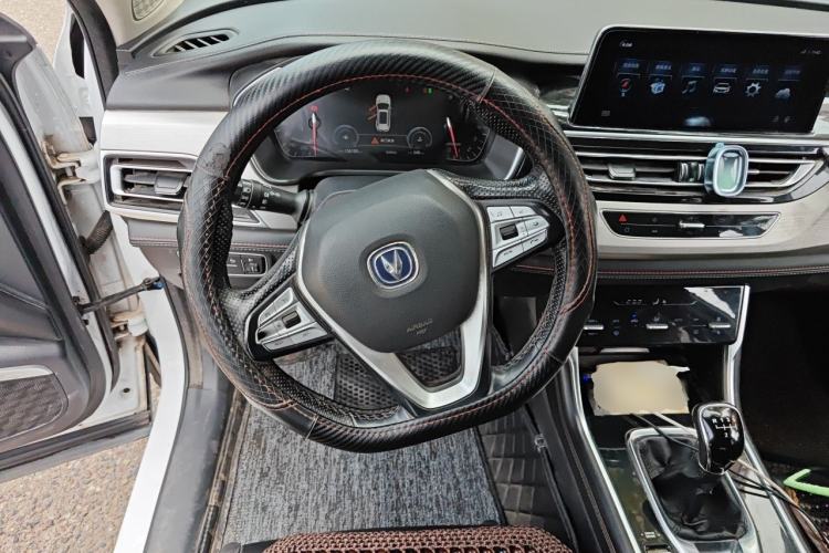 Used CHANGAN CS75 2018 280T Manual Elite Version China V Standard Steering Wheel