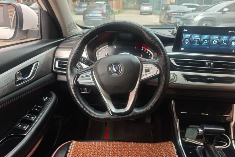 Used CHANGAN CS75 2018 280T Automatic Smart Edition China V Standard Steering Wheel