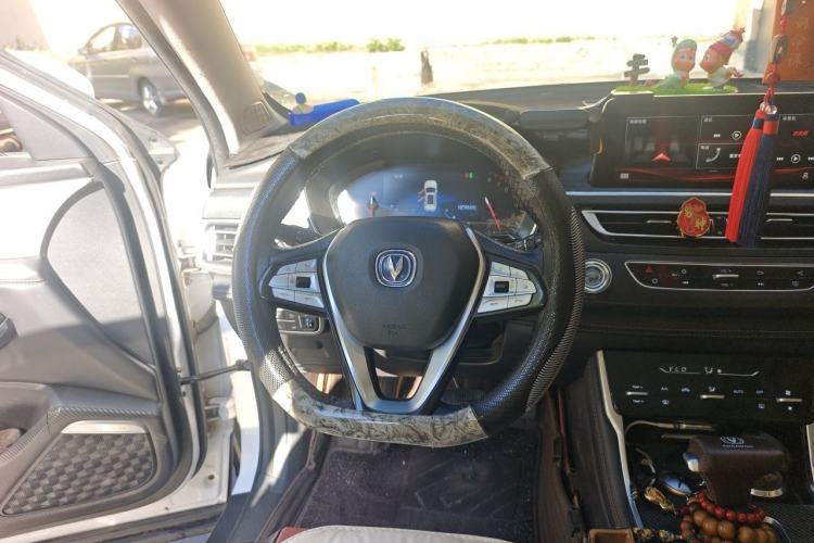 Used CHANGAN CS75 2018 280T Automatic Smart Edition China V-standard Steering Wheel