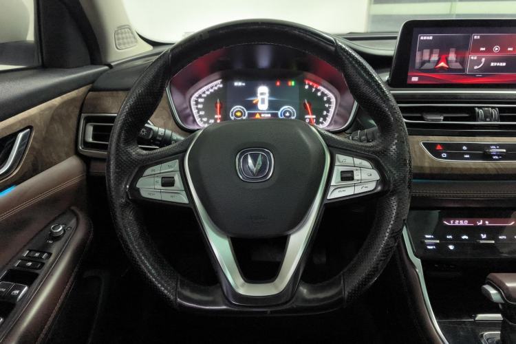 Used CHANGAN CS75 2018 280T Automatic Smart Edition China V-standard Steering Wheel
