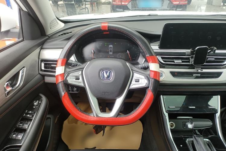 Used CHANGAN CS75 2018 280T Automatic Yazi Model China V Standard Steering Wheel