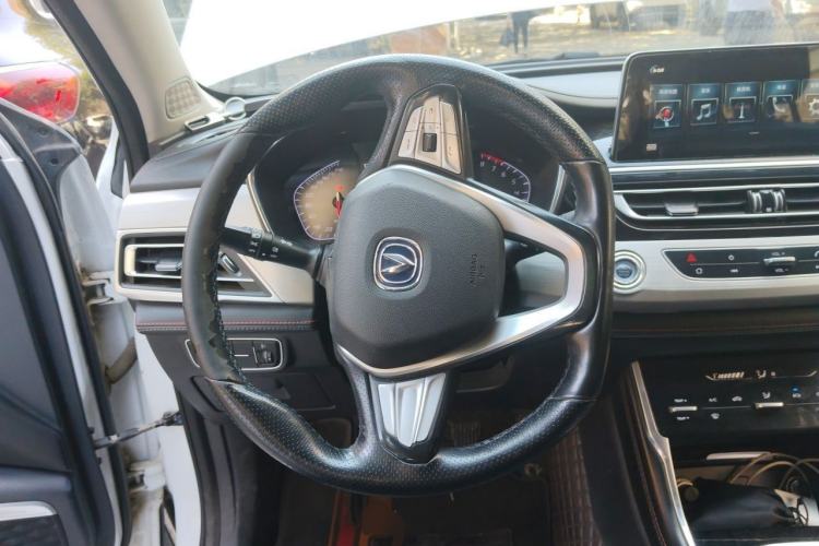 Used CHANGAN CS75 2018 280T Manual Smart Edition China V Standard Steering Wheel
