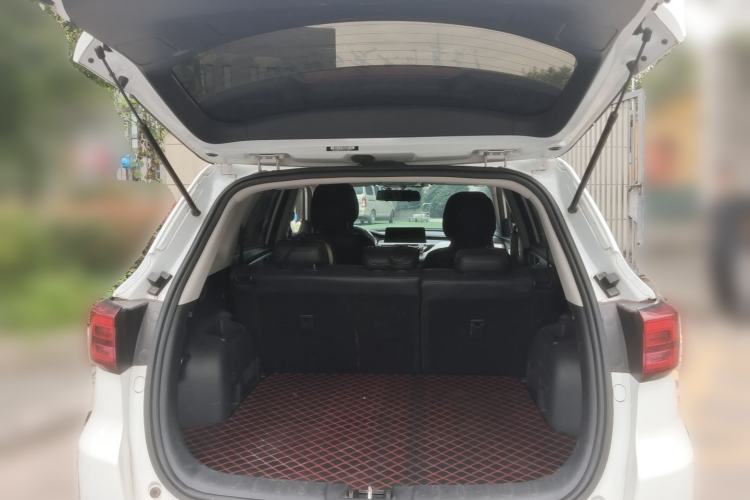 Used CHANGAN CS75 2018 280T Automatic Smart Edition China V-standard Trunk