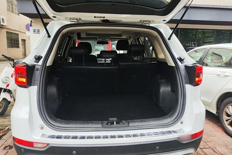 Used CHANGAN CS75 2018 280T Automatic Smart Edition China V-standard Trunk