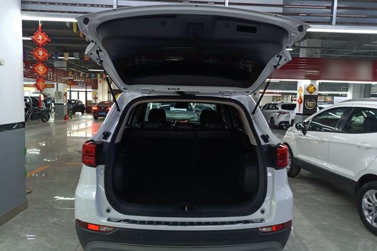 Used CHANGAN CS75 2018 280T Automatic Smart Model China V Standard Trunk