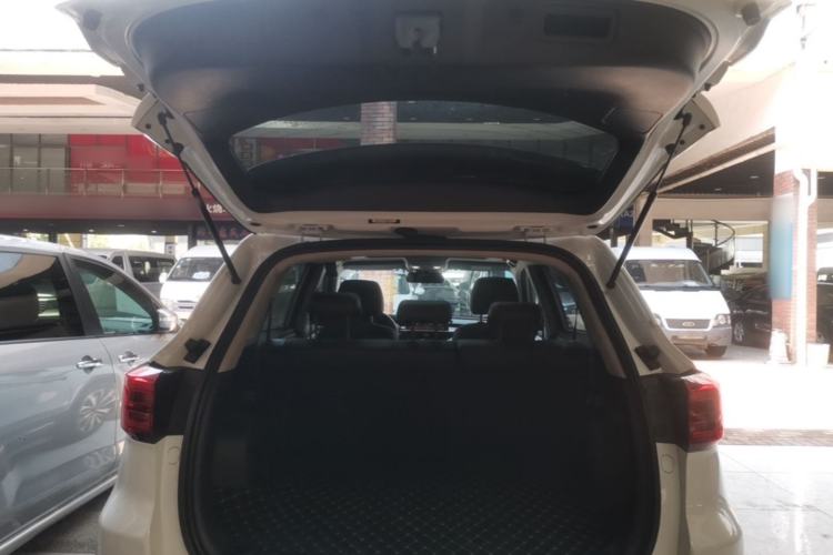 Used CHANGAN CS75 2018 280T Automatic Yazi Model China V Standard Trunk