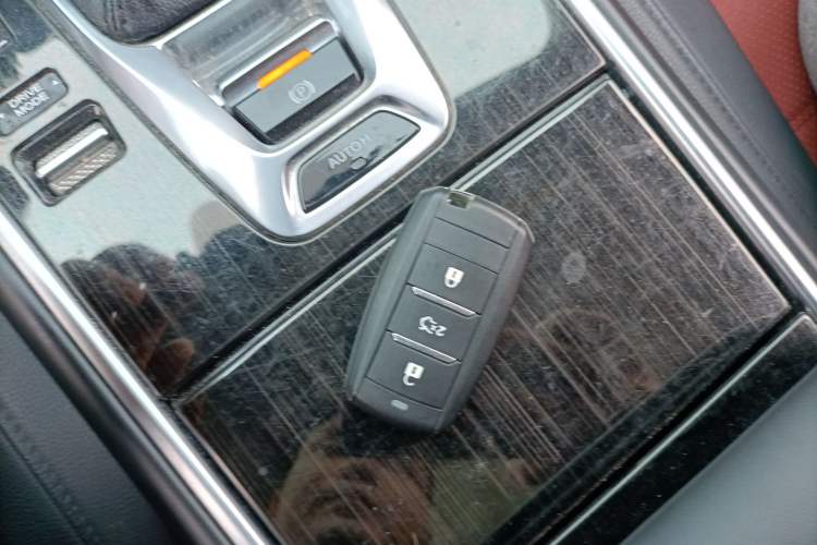 Used CHANGAN CS75 2018 280T Automatic Smart Edition China V-standard Vehicle Key