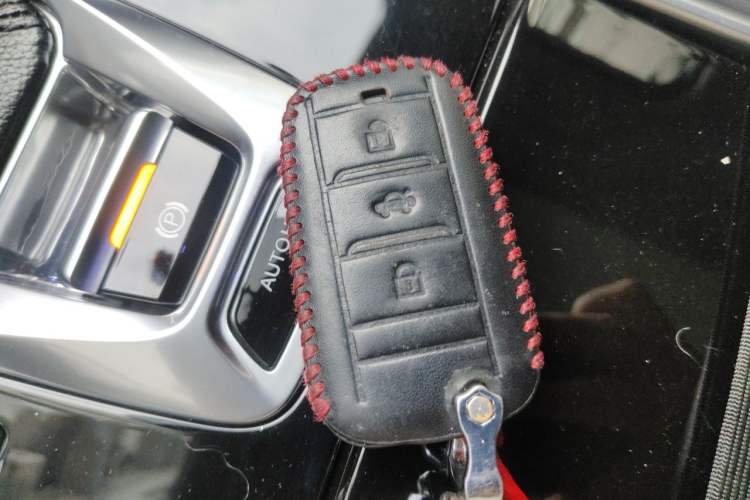 Used CHANGAN CS75 2018 280T Automatic Smart Edition China V-standard Vehicle Key