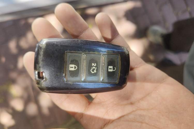 Used CHANGAN CS75 2018 280T Automatic Smart Edition China V-standard Vehicle Key