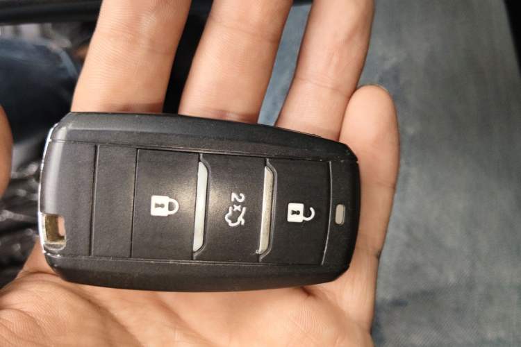 Used CHANGAN CS75 2018 280T Automatic Smart Edition China V-standard Vehicle Key
