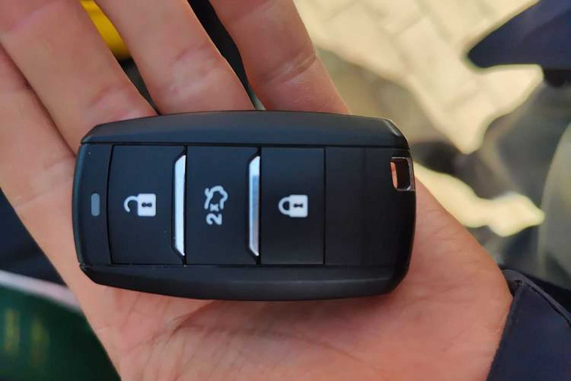 Used CHANGAN CS75 2018 280T Automatic Smart Edition China V Standard Vehicle Key