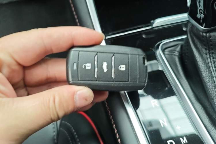 Used CHANGAN CS75 2018 280T Automatic Smart Edition China V-standard Vehicle Key
